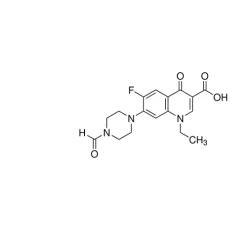 1-Ethyl-6-fluoro-7-(4-formylpiperazin-1-yl)-4-oxo-1,4-dihydroquinoline-3-carboxylic acid