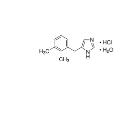 Detomidine hydrochloride monohydrate