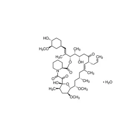 Tacrolimus monohydrate