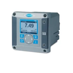 SC200 Universal Controller: 100-240 V AC with one digital sensor input, HART and two 4-20mA outputs